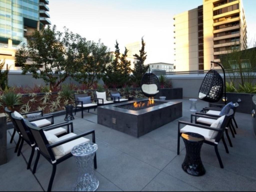 Global Luxury At Figueroa Street Los Angeles