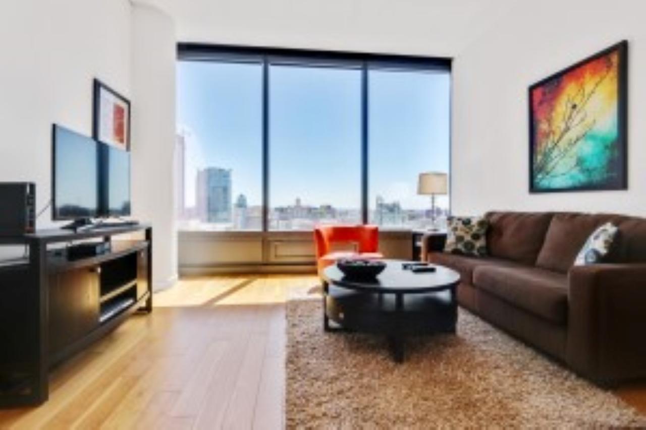 Global Luxury At Figueroa Street