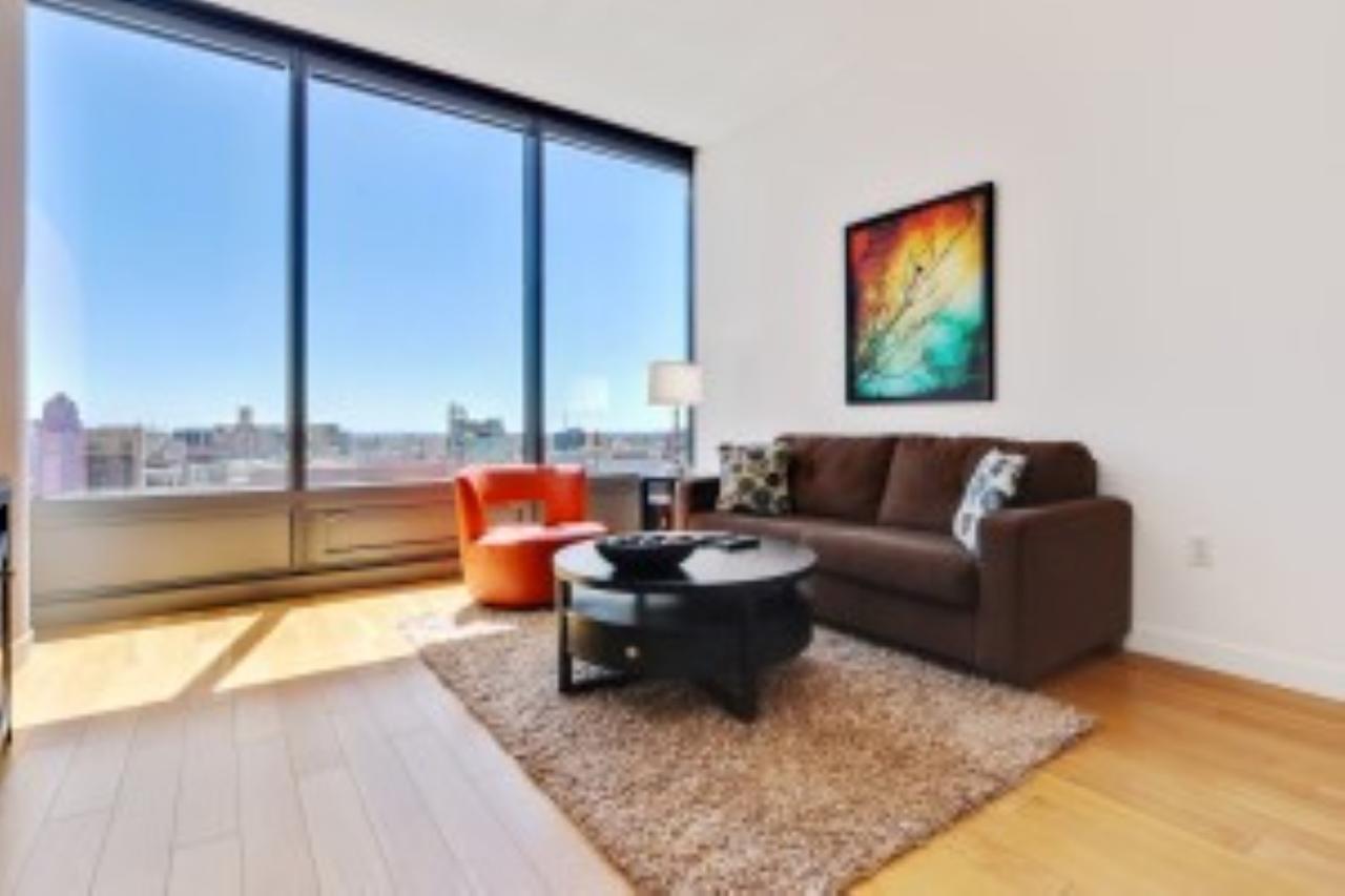 Global Luxury At Figueroa Street *