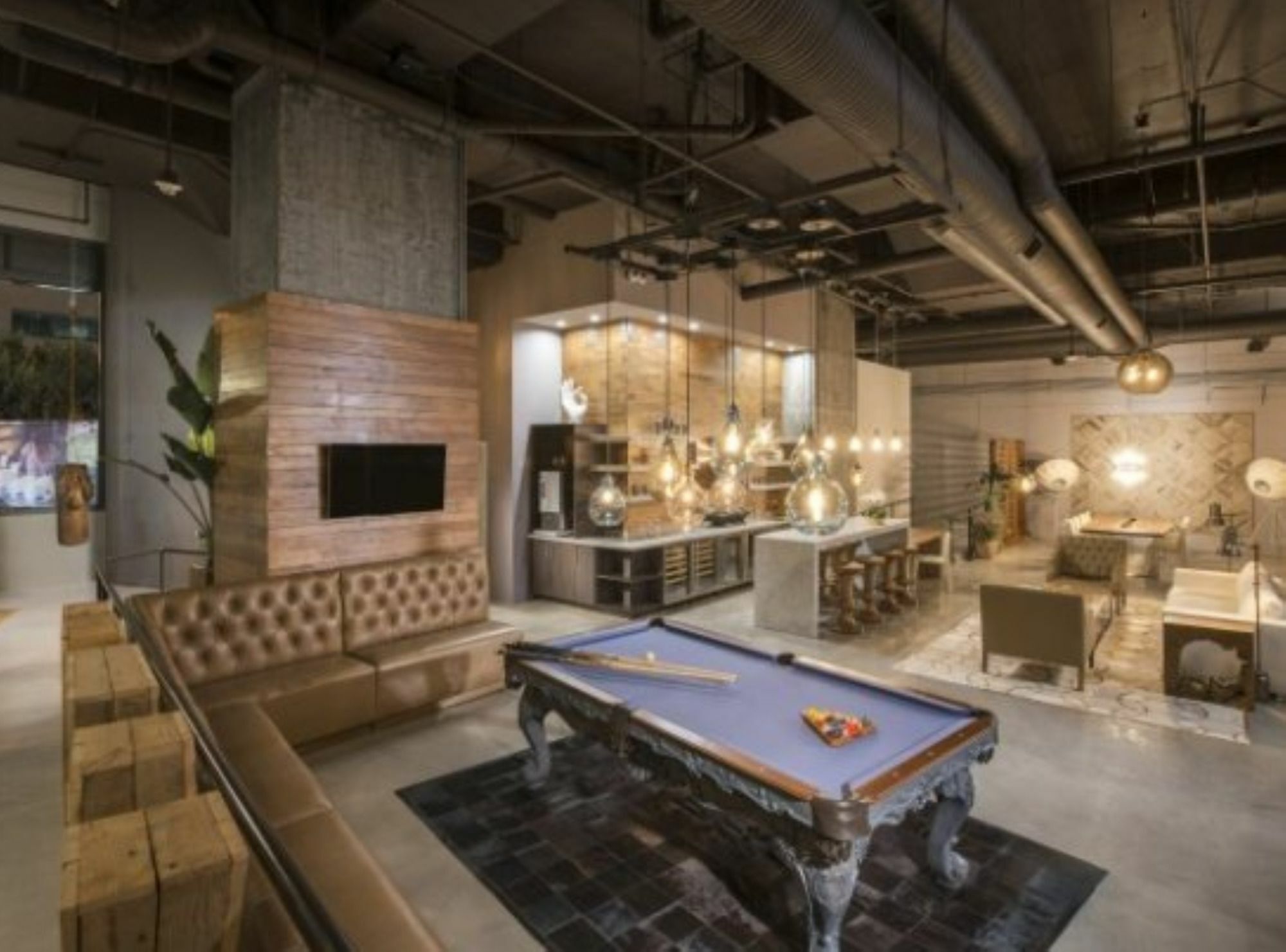 Global Luxury At Figueroa Street *